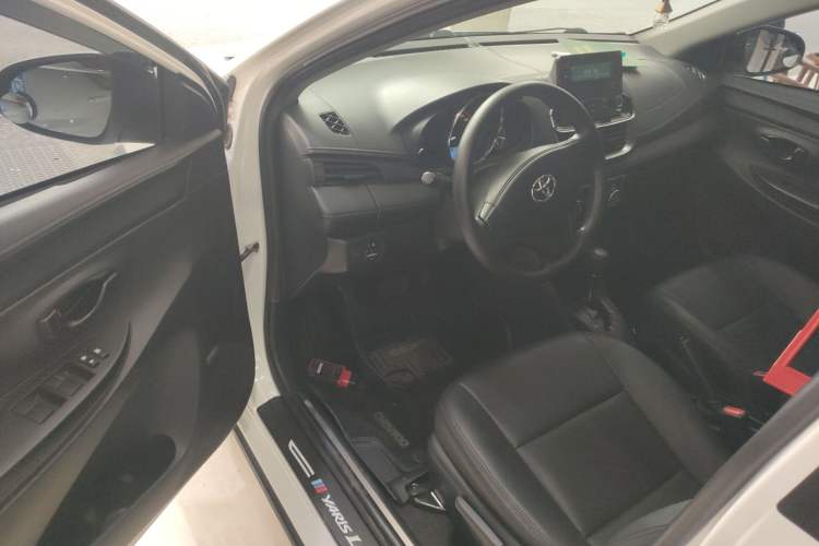 Used Toyota YARiS L 2021 X-Trail 1.5L CVT Leading Edition
