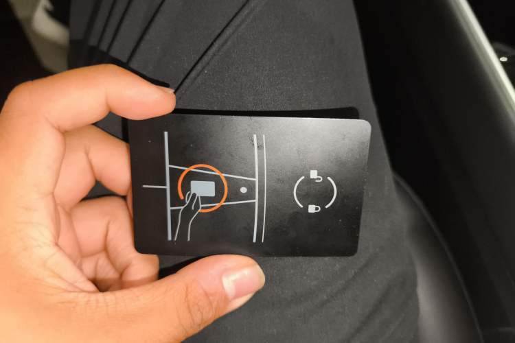 Used Tesla Model 3 2019 Standard Range Rear-Drive Upgraded Version
