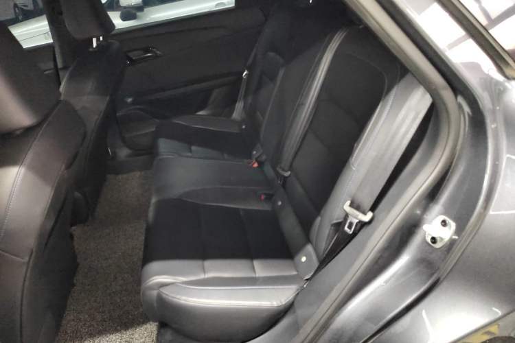 Used MG 4 EV 2023 415 km Range Sea-Faring Champion Edition
