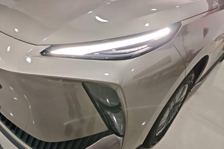 Used FORTHING Xinghai X5 
