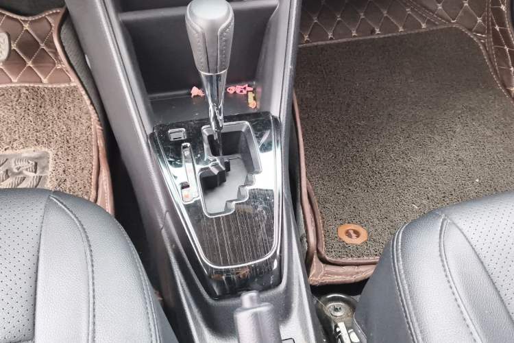 Used Toyota YARiS L 2021 X-Trail 1.5L CVT Leading Edition