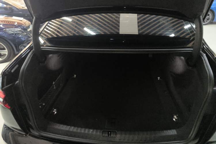 Used Audi A6L 2023 40 TFSI Luxury Dynamic Model
