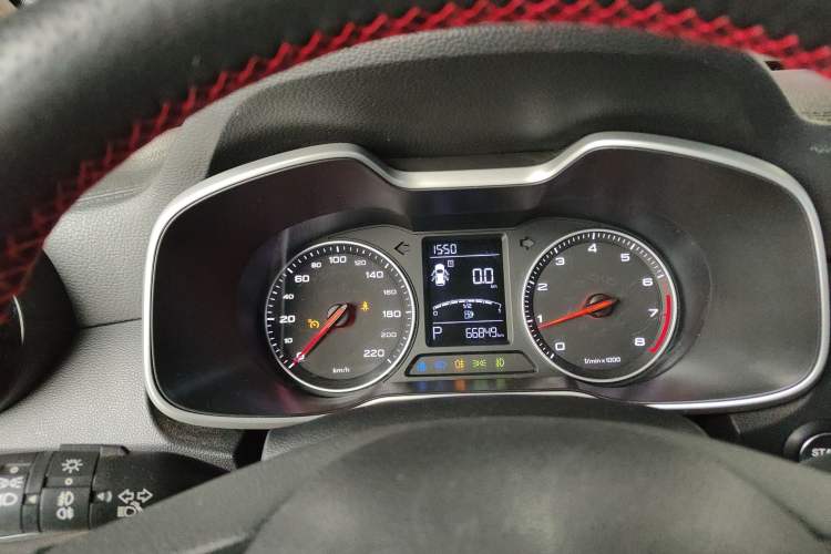 Used MG ZS 2017 1.5L Automatic Luxury Edition
