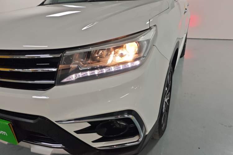 Used FORTHING Joyear X5 2017 Jingxiang Series 1.5T CVT Luxury Model