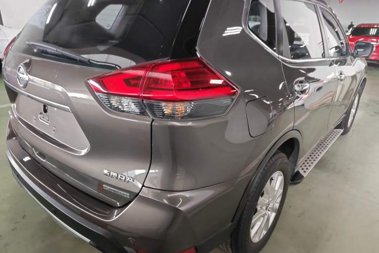 Used Nissan X-Trail 2019 2.0L CVT Smart Connect Comfort Edition 2WD