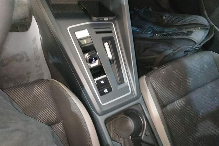 Used Volkswagen Golf 2023 200TSI DSG