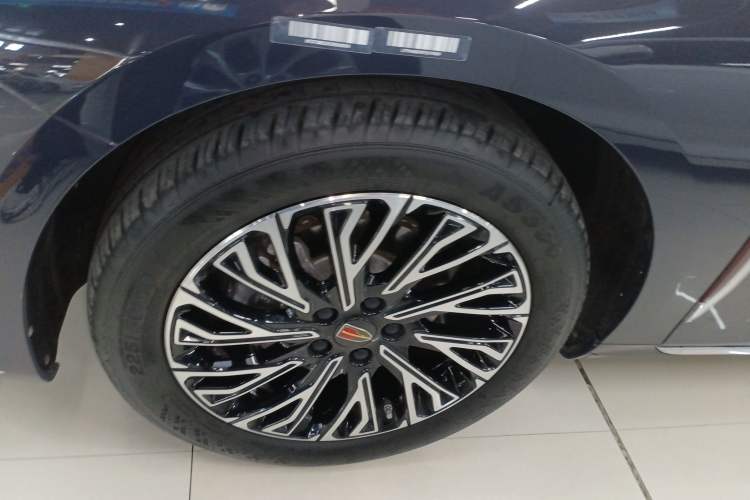 Used Hongqi H5 2023 2.0T Automatic Smart Connect Flagship Edition
