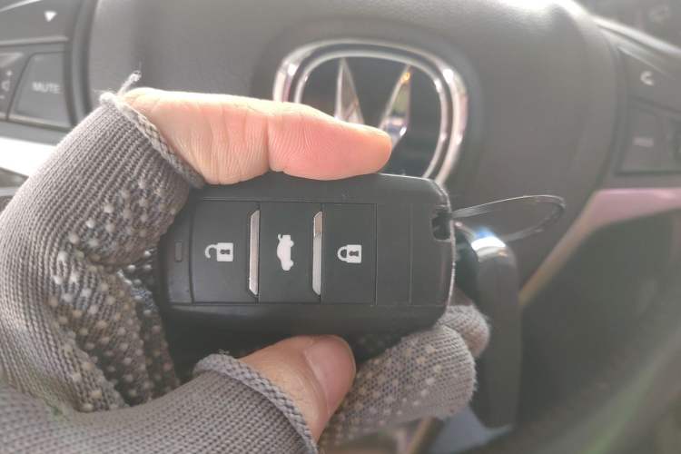 Used Changan CS75 2016 1.8T Automatic Elite Model China V Standard