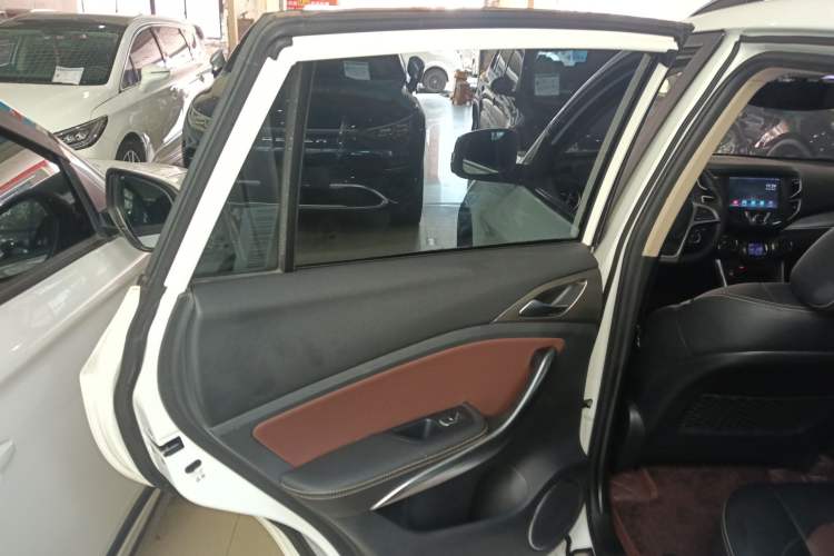 Used BYD Song New Energy 2017 Song DM 1.5TID All-Wheel Drive Prestige Model
