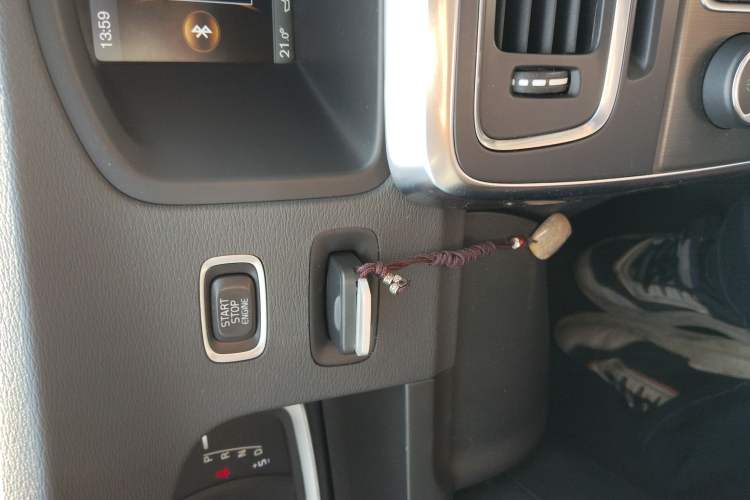 Used Volvo S60 2014 S60L T5 Intelligent Drive Edition
