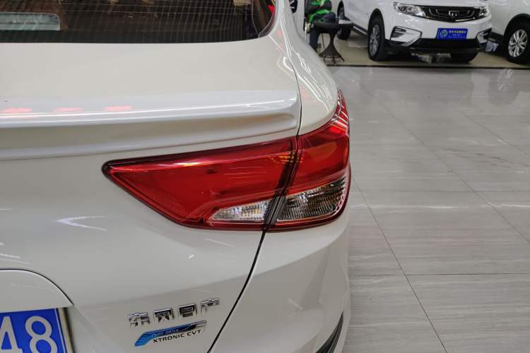 Used Nissan Lannia 2016 1.6L CVT Cool Edition
