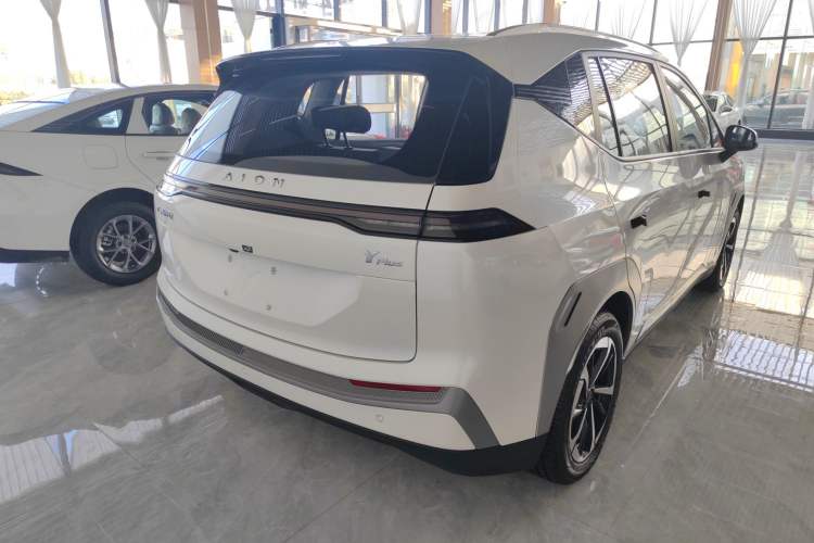 Used AION Y 2023 Plus 510 Enjoy Edition
