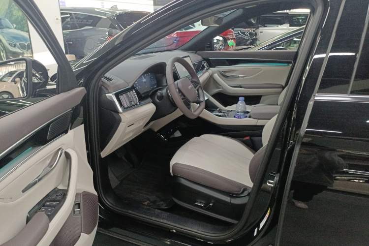 Used BYD Song PLUS New Energy 2025 DM-i Intelligent Driving 112KM Prestige Model