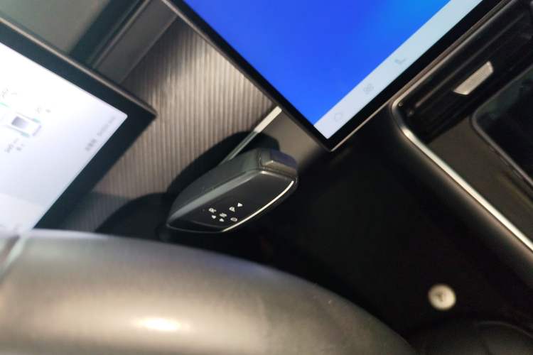 Used Chery Fengyun T9 2024 120 Long-Range Luxury Version 5 Seats Ternary Lithium