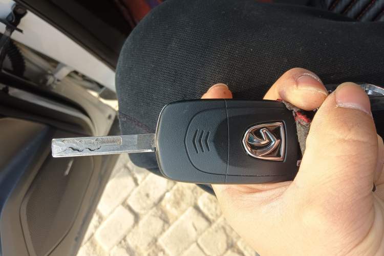 Used Baojun 530 2020 1.5T Manual Comfort Version 6 Seats