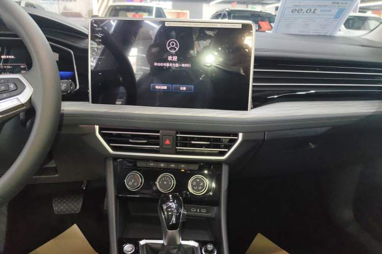 Used Volkswagen Sagitar 
