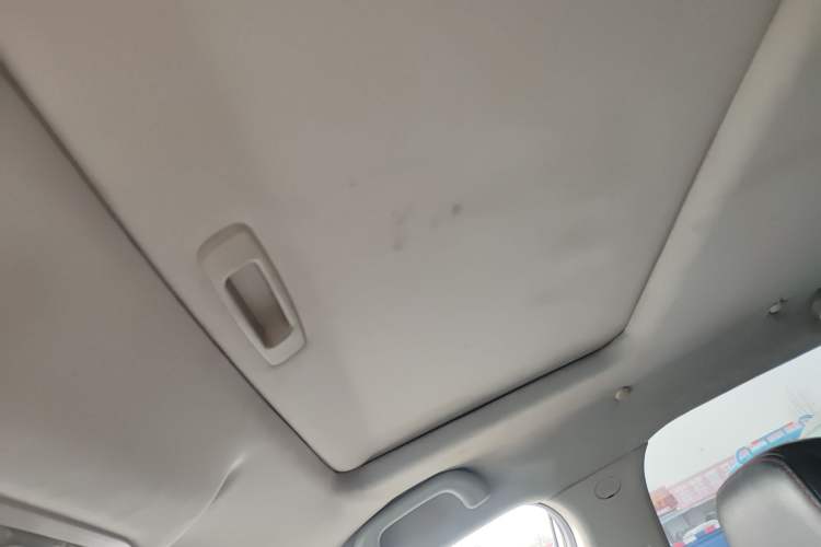 Used Changan CS75 2014 1.8T Automatic Prestige Model China IV Standard
