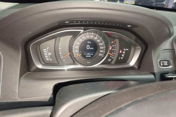 Used Volvo XC60 2015 T5 Smart Upgrade Model