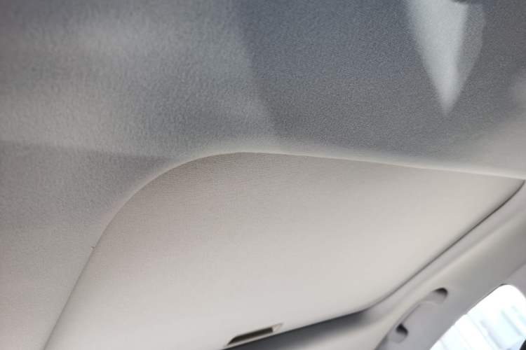 Used Chevrolet Captiva 2017 2.4L 4x4 Flagship Edition 7-Seater
