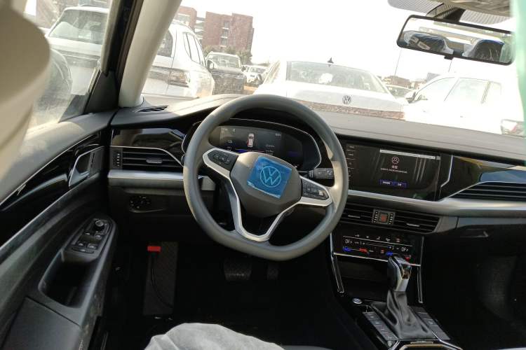 Used Volkswagen Passat New Energy 2025 430 PHEV Hybrid Business Edition