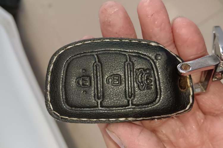 Used Hyundai Mistra 2014 1.8L Automatic Smart GLS
