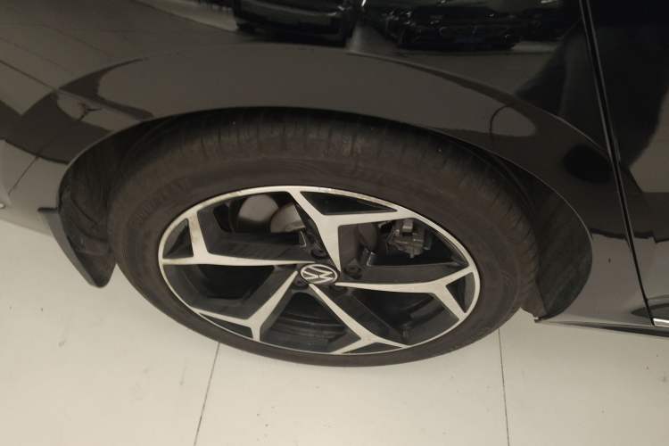 Used Volkswagen Passat 2024 380TSI Starry Luxury Edition
