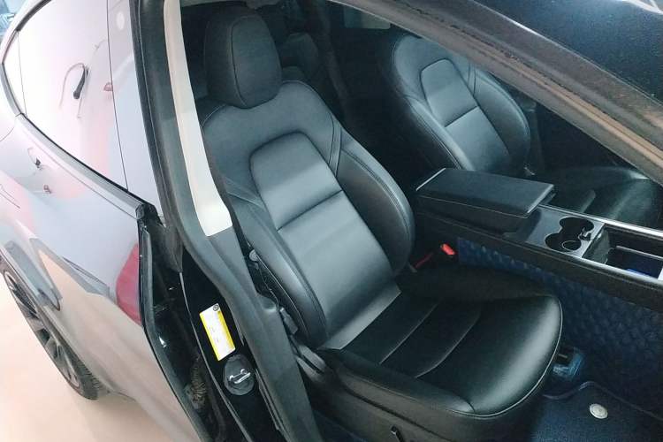 Used Tesla Model Y 2022 Revised Version Long-Range All-Wheel Drive