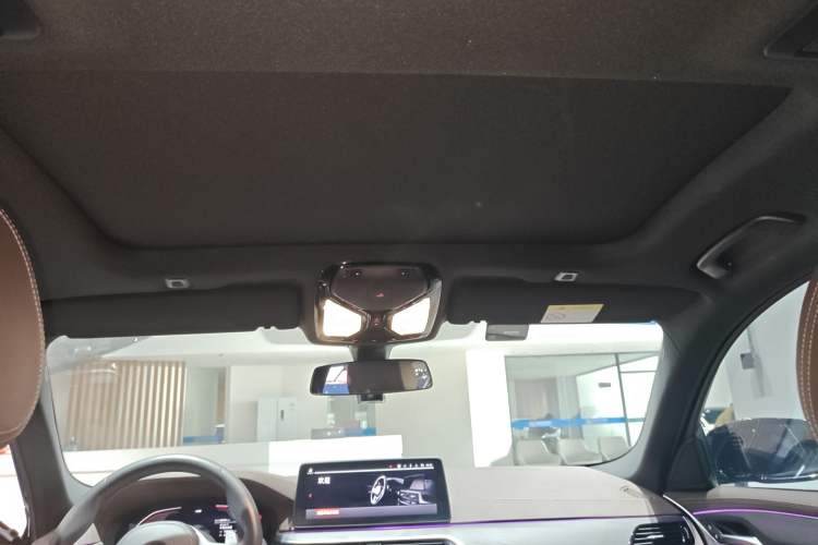 Used BMW 5 Series 2022 Restyled 530Li Leading Edition M Sport Package
