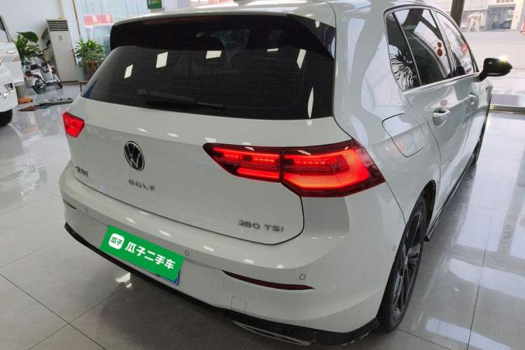 Used Volkswagen Golf 2021 280TSI DSG R-Line
