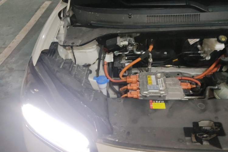 Used Wuling Bingo PLUS 2024 330 km Range Five-Seater Version
