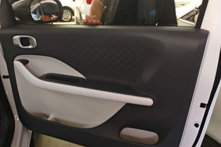 Used  Panda 2025 210km Panda Rider
