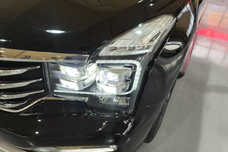 Used GAC Trumpchi GS8 2017 320T Two-Wheel Drive Luxury Smart Connectivity Version (7 Seats)