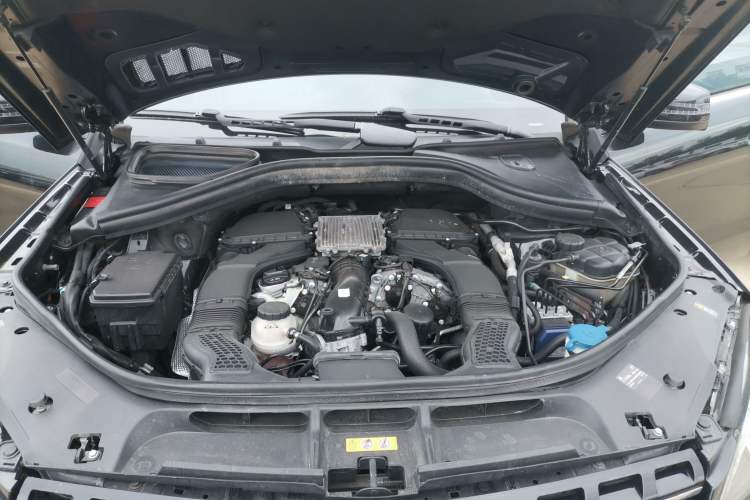 Used Mercedes-Benz M-Class 2015 ML 320 4MATIC
