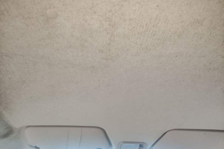 TDK.VehicleDetails.img