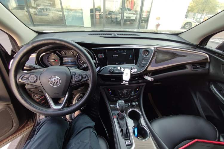 Used Buick Envision 2019 20T Two-Wheel Drive Leading Version China V Standard
