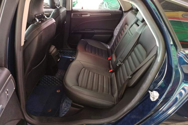 Used Ford Mondeo 2018 EcoBoost 180 Smart Control Fashion Model China VI Standard
