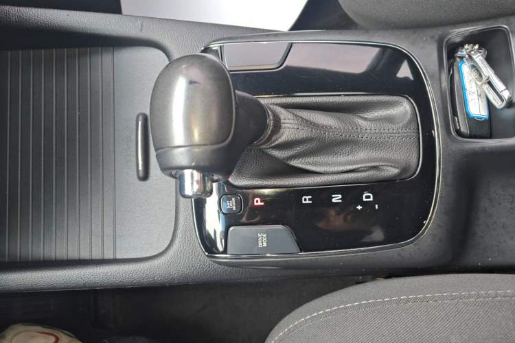 Used Kia K3 2016 1.6L Automatic GLS
