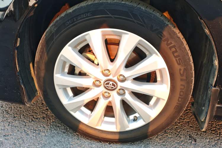 Used Toyota Camry 2019 2.0G Luxury Edition China VI Standard
