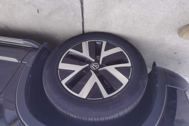 Used Volkswagen Tayron 2023 280TSI Two-Wheel-Drive Luxury Plus Advanced Version