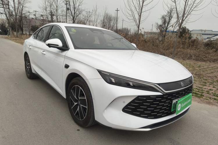 Used BYD Qin L 2025 DM-i Smart Drive 120KM Leading Model