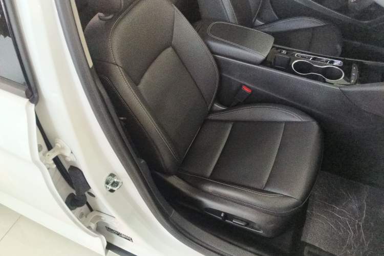 Used Buick Regal 2024 25T Deluxe Edition