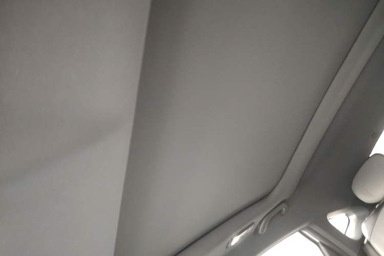 Used Changan UNI-V 2022 1.5T Prestige Version