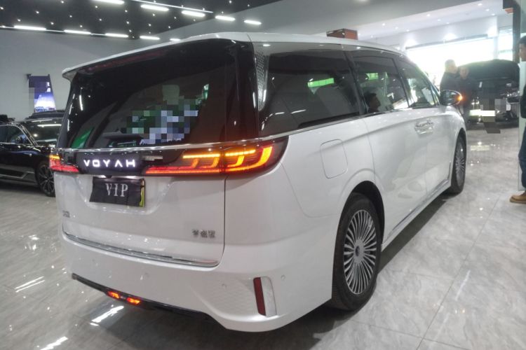 Used VOYAH Dream 2025 PHEV Four-Wheel Drive Prestige Kunpeng Edition