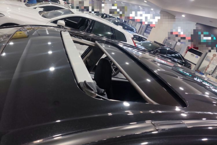 Used Toyota RAV4 2019 2.0L CVT Two-Wheel Drive Luxury Version China VI Standard