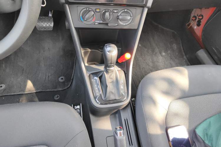 Used Skoda Rapid Spaceback 2018 1.6L Automatic Standard Edition