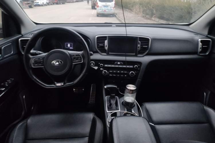 Used Kia KX5 2017 1.6T Automatic Two-Wheel Drive 15th Anniversary Special Edition DLX
