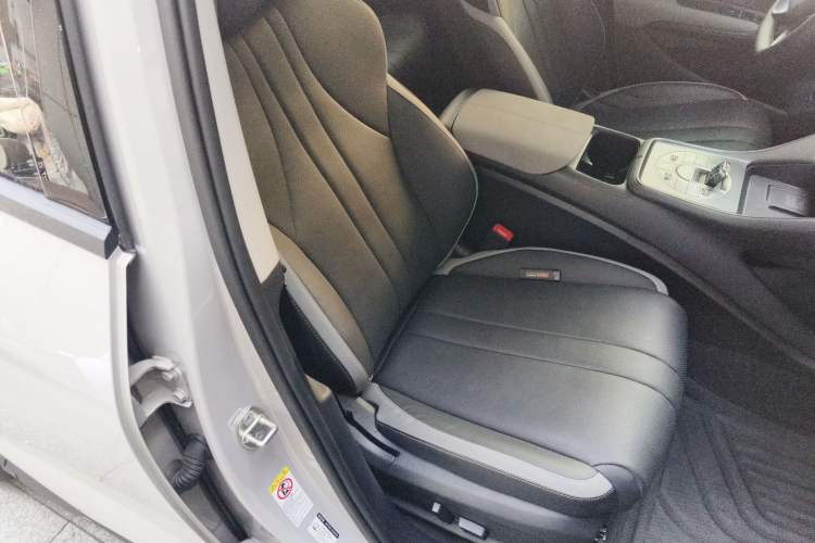 Used BYD Sealion 05 DM-i 2025 DM-i Smart Drive 115KM Flagship Model
