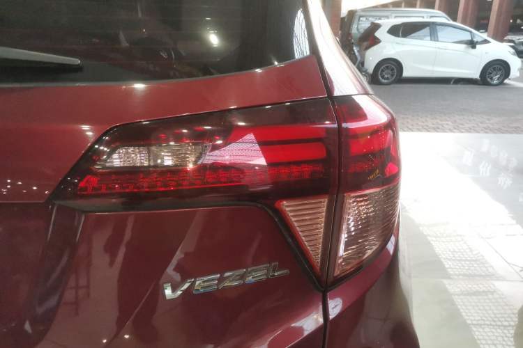 Used Honda Vezel 2017 1.8L CVT Two-Wheel Drive Luxury Model