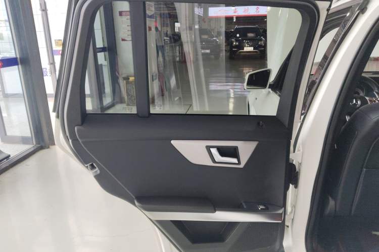 Used Mercedes-Benz GLK-Class 2015 GLK 260 4MATIC Dynamic Edition Ultimate Version