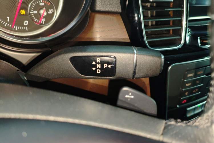 Used Mercedes-Benz GLE 2017 GLE 320 4MATIC Dynamic Model